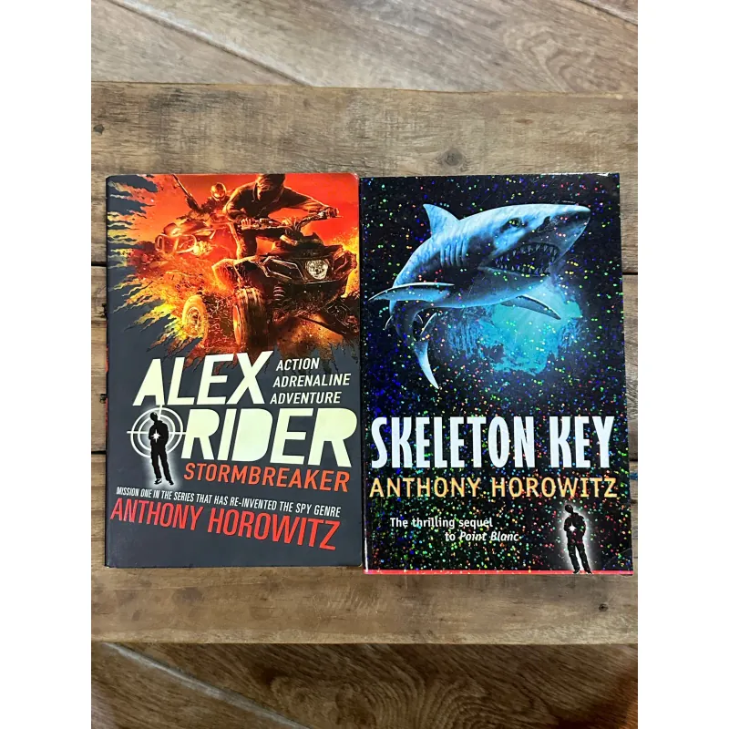 Combo Sách Anthony Horowitz - Stormbreaker & Skeleton Key 736336
