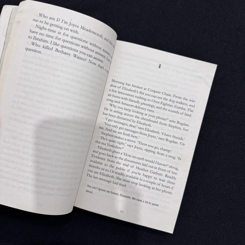 [Sách Cũ Ngoại Văn] The Bullet That Missed - Richa Osman 1037516