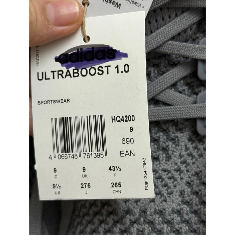 giày adidas auth mới 100%, nguyên box, túi, tem. chưa sử dụng 445926