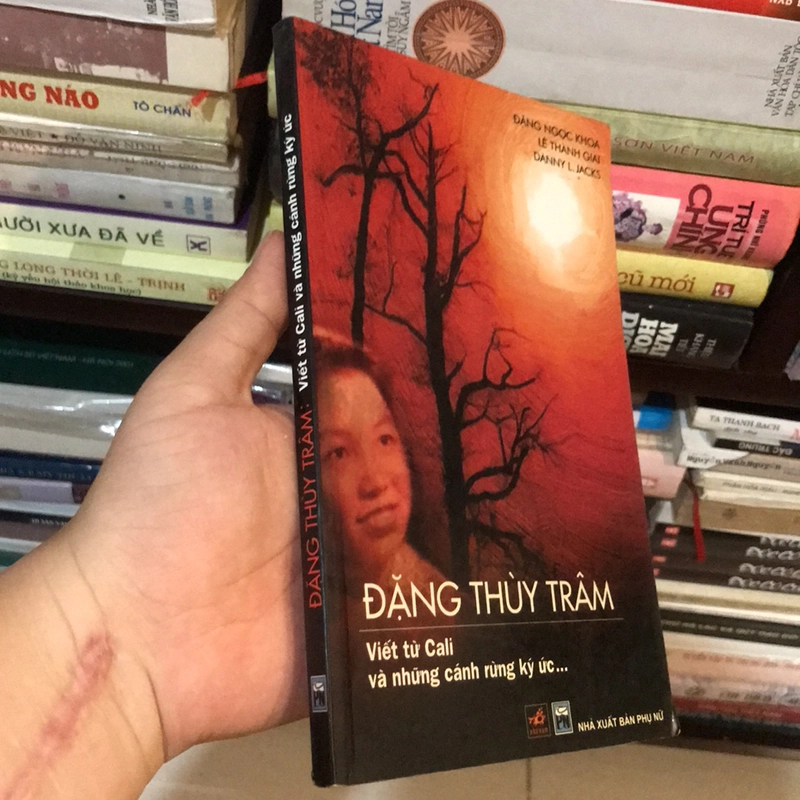 ĐẶNG THÙY TRÂM 515151