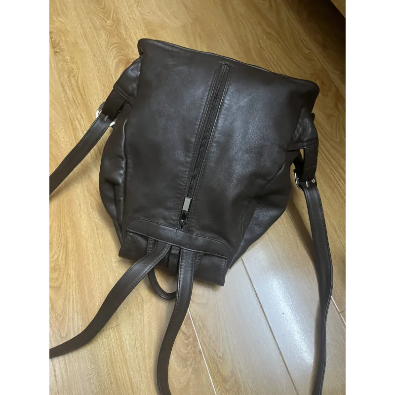 Balo sz 27*35*13 da thật 2hand 934551