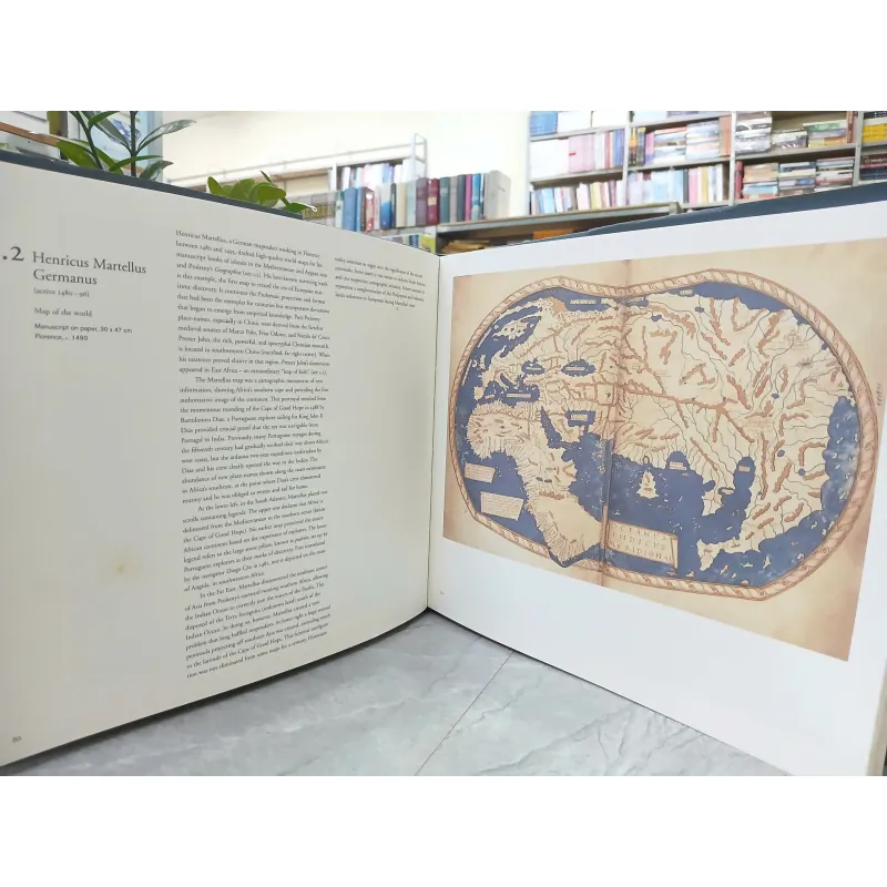 MAPPING THE SILK ROAD AND BEYOND 558154