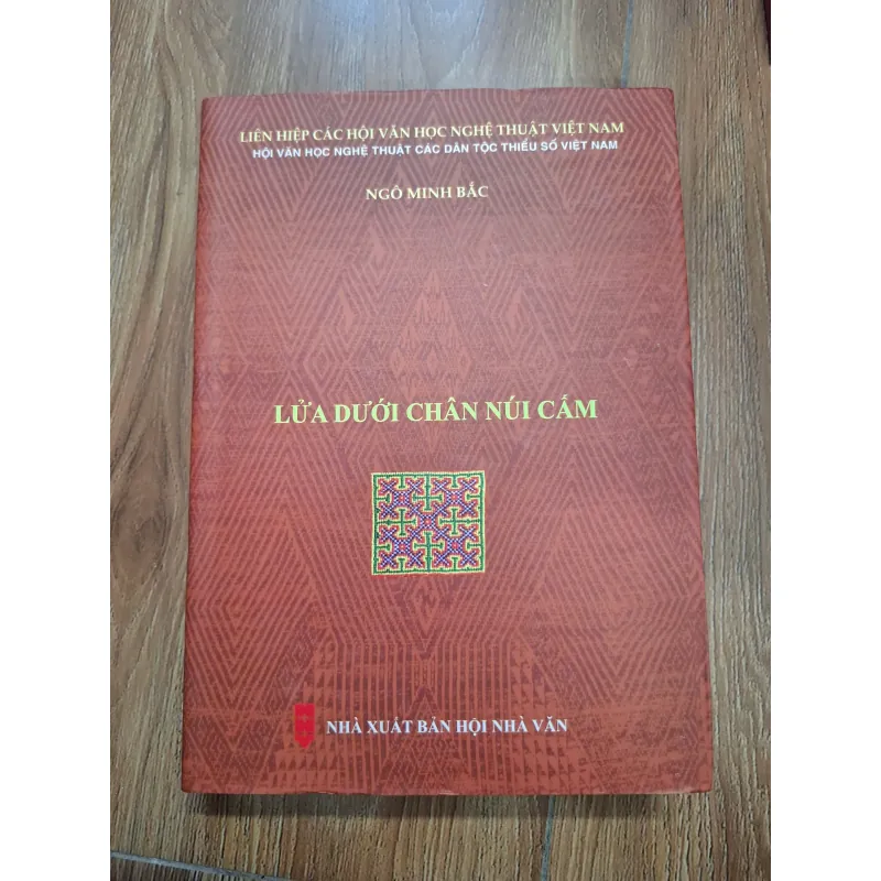 Lửa dưới chân núi Cấm - Ngô Minh Bắc - Truyện ngắn/Tiểu thuyết 761561