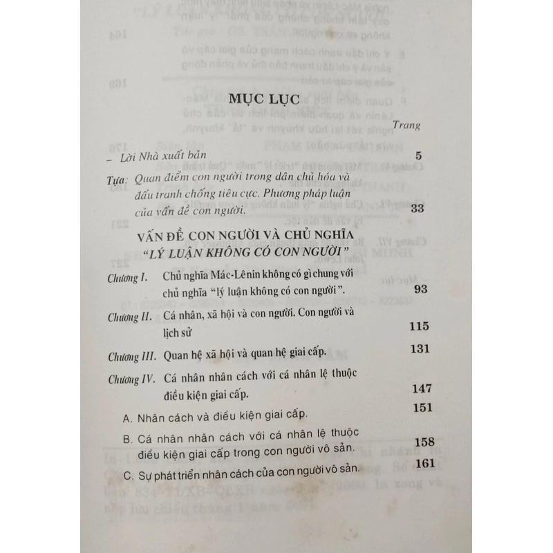 Vấn đề con người và chủ nghĩa "lý luận không có con người" 498803