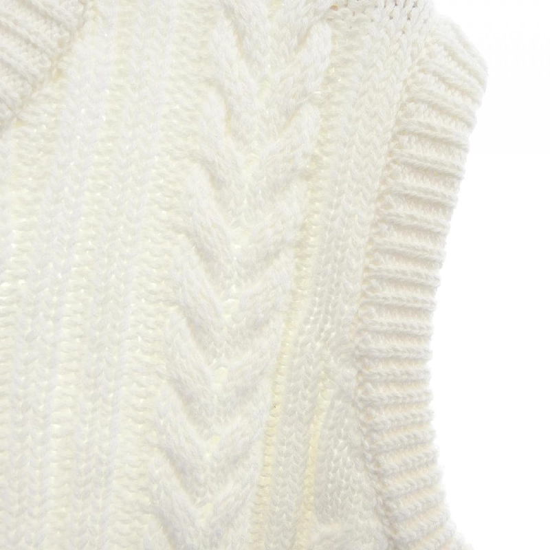 The Newhouse - Áo gile Hàng hiệu Authentic 823510