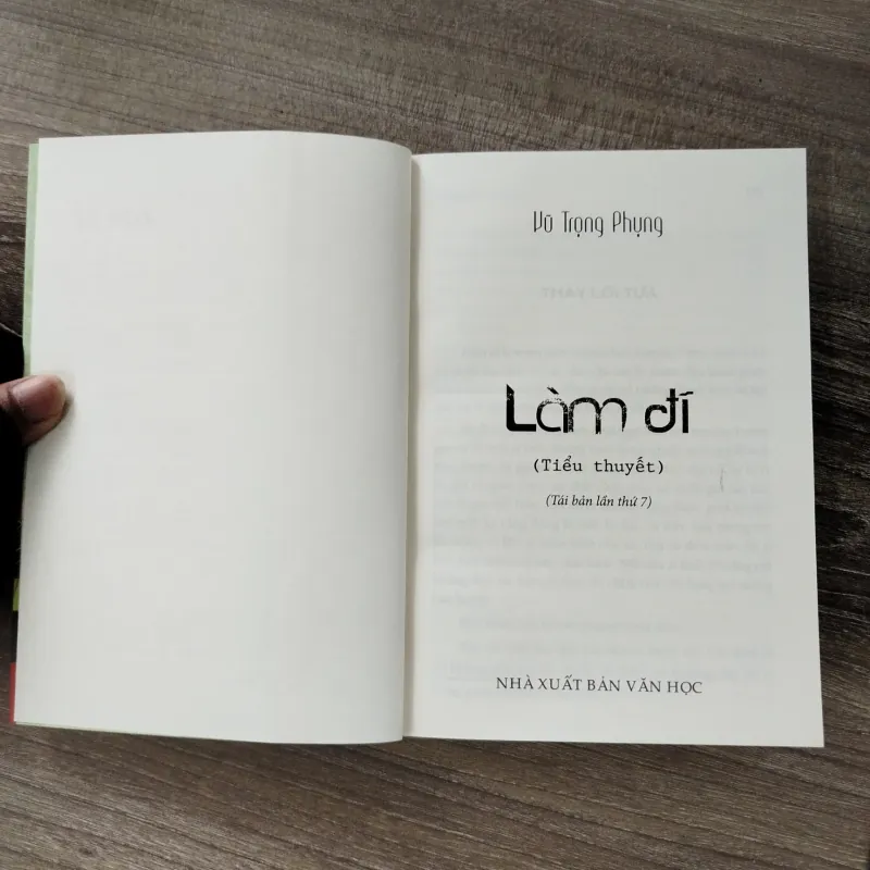 Làm đĩ-Vũ Trọng Phụng  935254