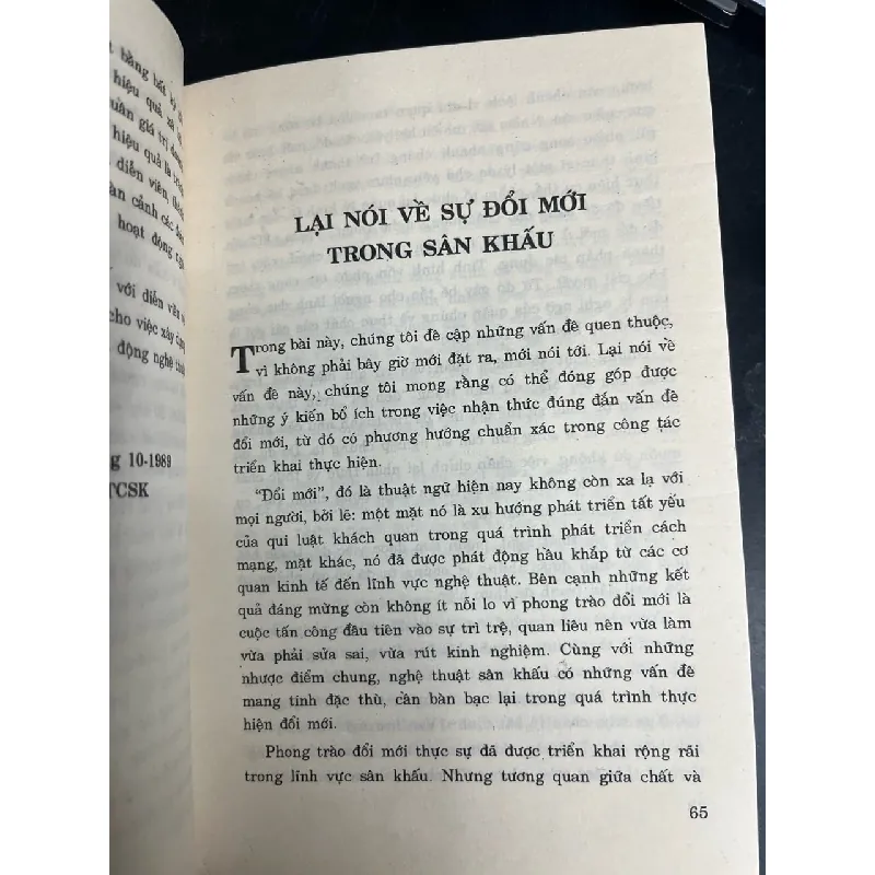 Những lời không nói trên sân khấu - Xuân Trình 722324