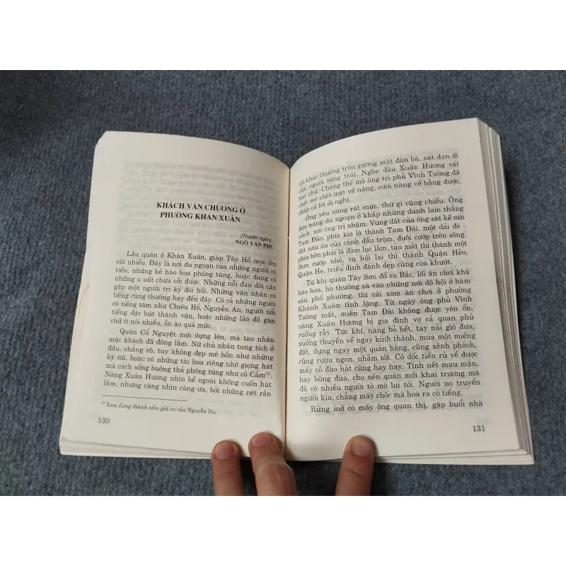 HỒ XUÂN HƯƠNG THƠ VÀ ĐỜI 729248