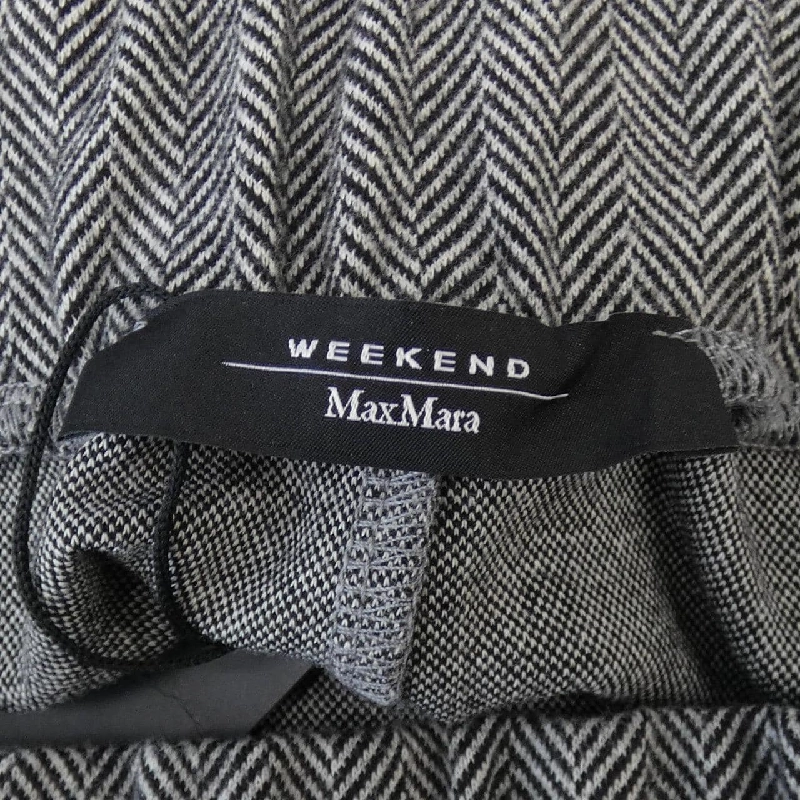 Max Mara weekend váy 653387