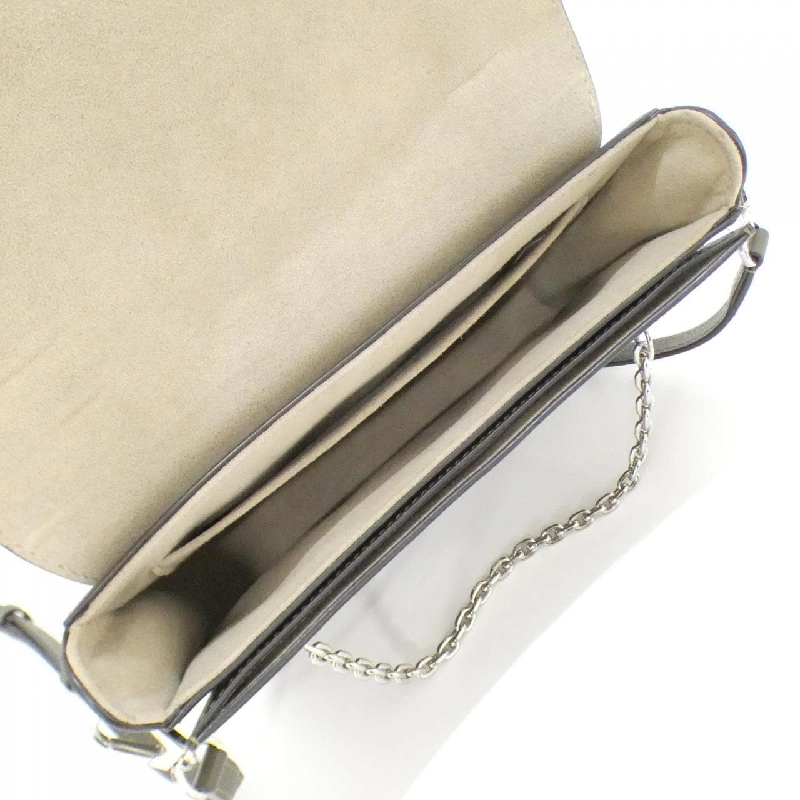 Túi xách Louis Vuitton Very Messenger M52128 616389