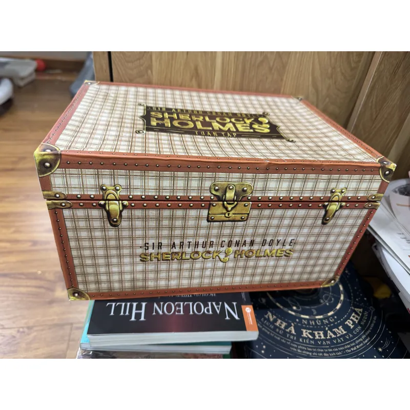Rương Sherlock Holmes trọn bộ 3 tập 703874