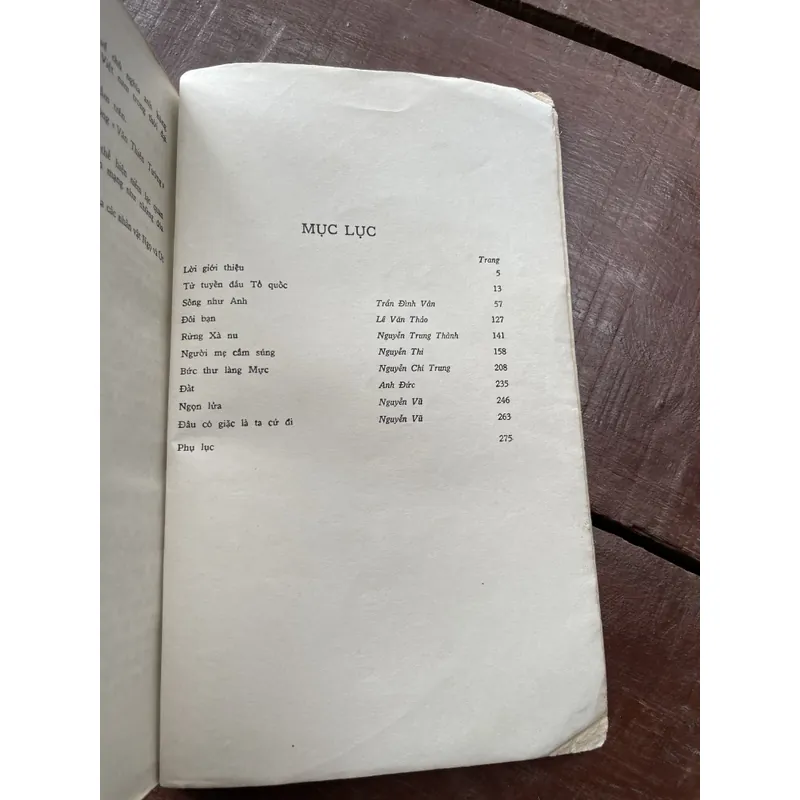 Truyện ký cách mạng Miền Nam - 1974  739328