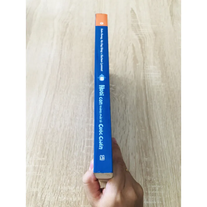 NUÔI CON KHÔNG PHẢI LÀ CUỘC CHIẾN  1000622