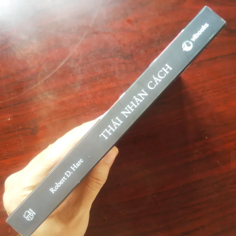 [Sách Tâm Lý Tội Phạm] Thái Nhân Cách (Robert D. Hare) 1019052