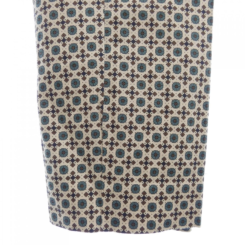 Quần Max Mara cuối tuần 649127