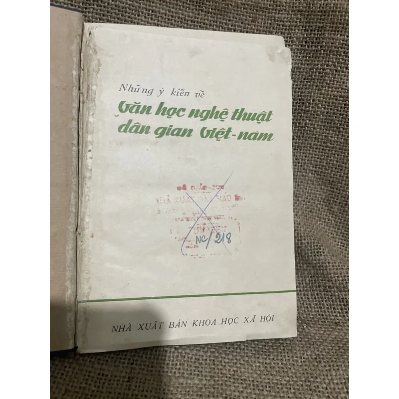 Những suy nghĩ về văn học dân gian Việt Nam - xuất bản 1968 716913