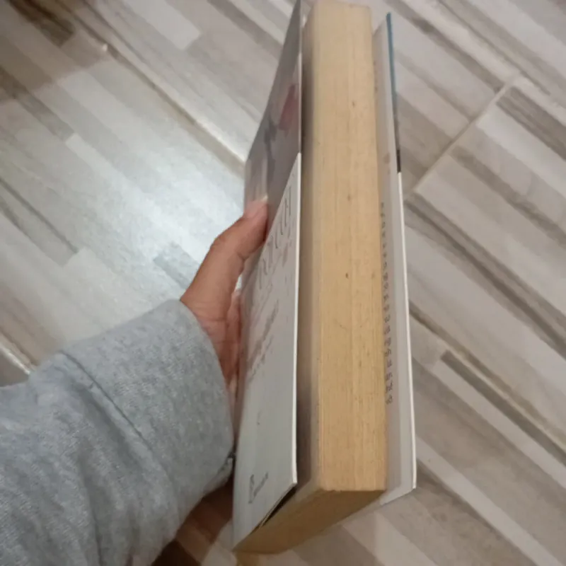 Lâu đài cát - Magdalena Witkiewicz 971262