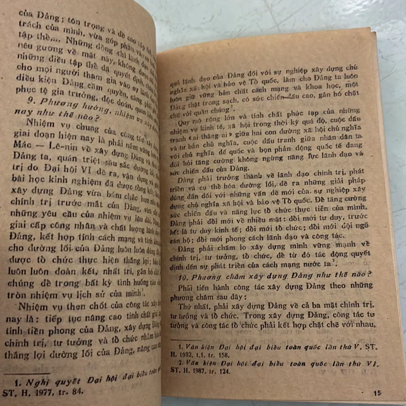 Hỏi đáp công tác Đảng - 1988s 996180