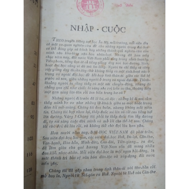 Văn Khoa - Quyển Tập Mùa Thi 499246
