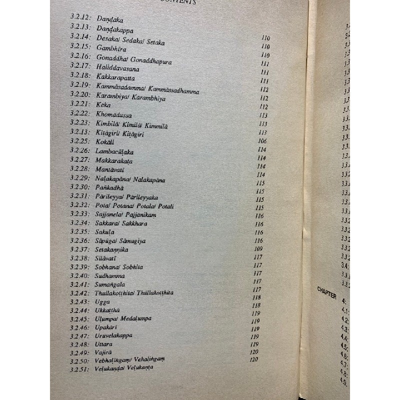 URBAN CENTRES AND URBANISATION AS REFLECTED IN THE PALI VINAYA AND SUTTA PITAKAS - K. T. S. Sarao 147869