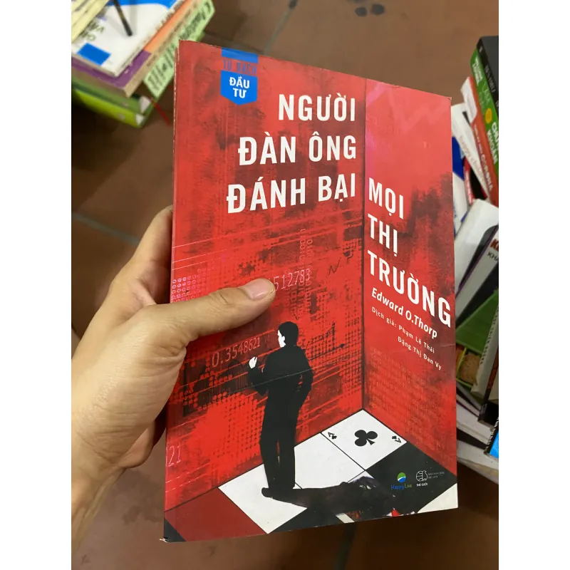 Sách người đàn ông đánh bại mọi thị trường 312080