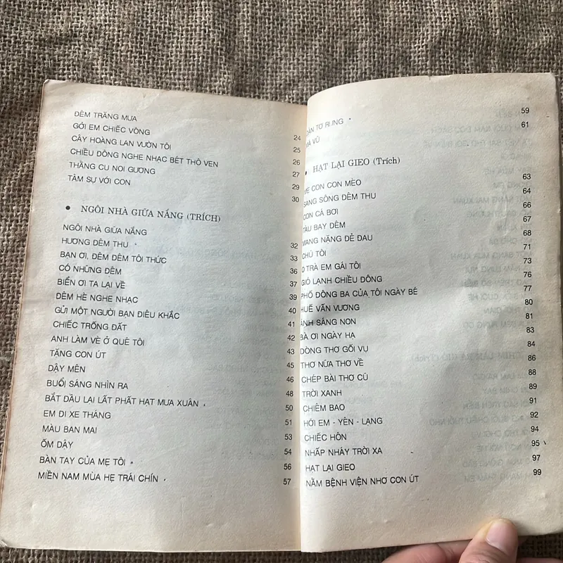 Tuyển tập Huy Cận, Thơ và văn  599057