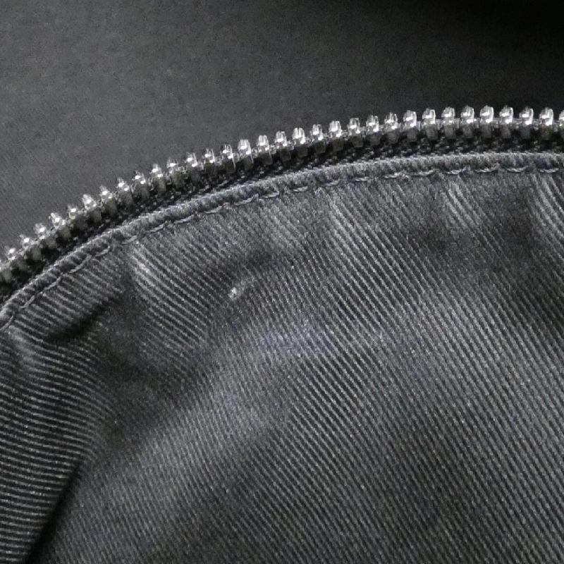 Túi Boston Louis Vuitton Taiga Lama Keepall Bandoulière 45cm M31046 614863