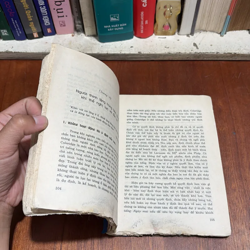[Sách Không Đẹp, Bị Mốc Và Rách] - II Thinh Lặng Cũng Là Hùng Biện - Hoàng Xuân Việt 800349