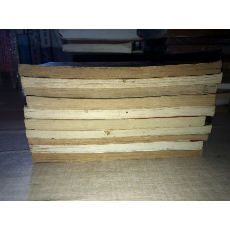 Truyện tranh 10c ngẫu nhiên ( loại 1 quyển full truyện ) 994767
