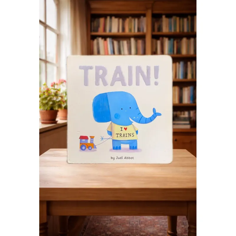 Board book Train! – Cuốn board book siêu cưng cho bé mê tàu hoả 927851
