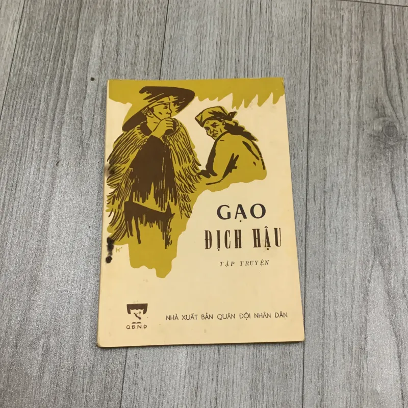 Gạo địch hậu tập truyện. 1961. 10a1 1025678