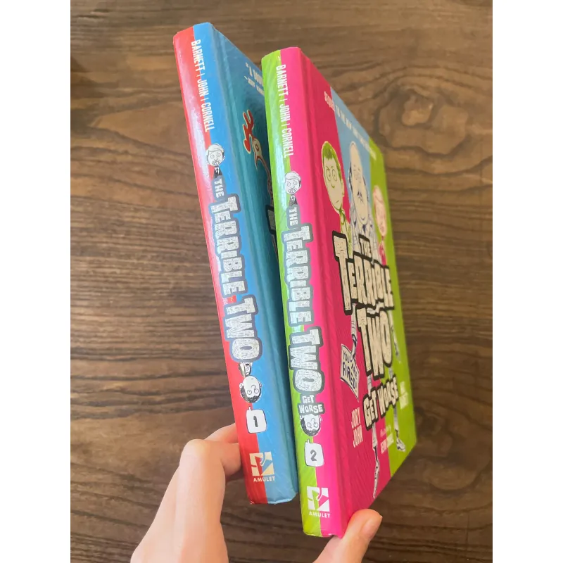 ✨𝑻𝒉𝒆 𝑻𝒆𝒓𝒓𝒊𝒃𝒍𝒆 𝑻𝒘𝒐 2-𝑩𝒐𝒐𝒌 𝑺𝒆𝒕✨ 755211