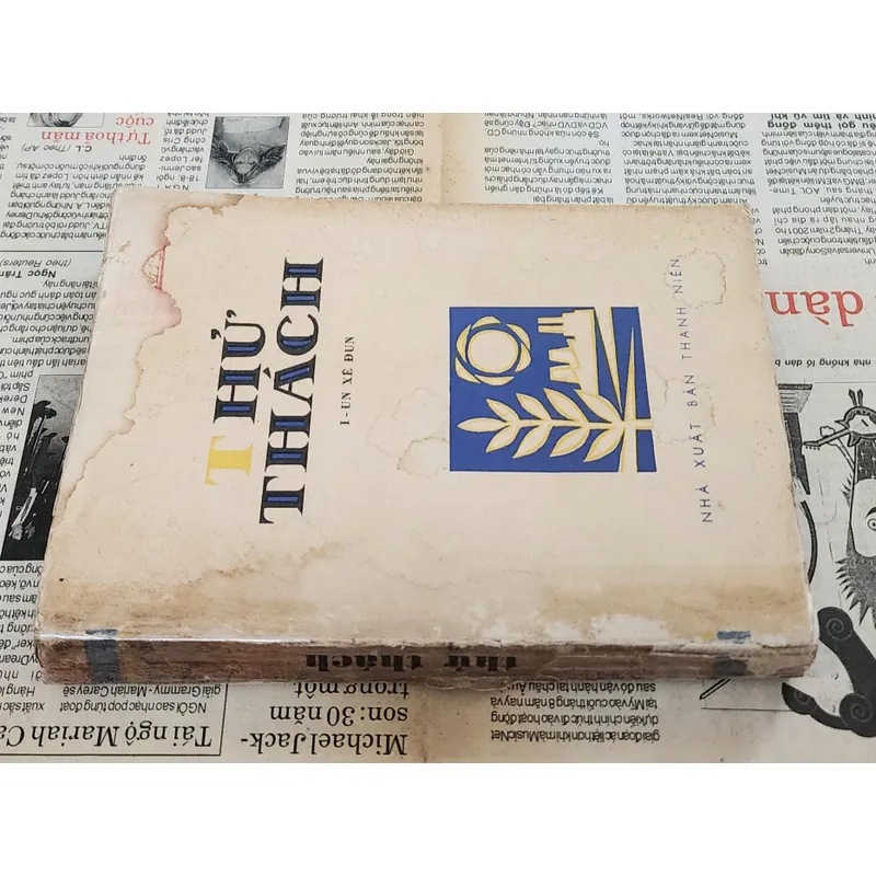 Tiểu thuyết THỬ THÁCH - in 1972 726948