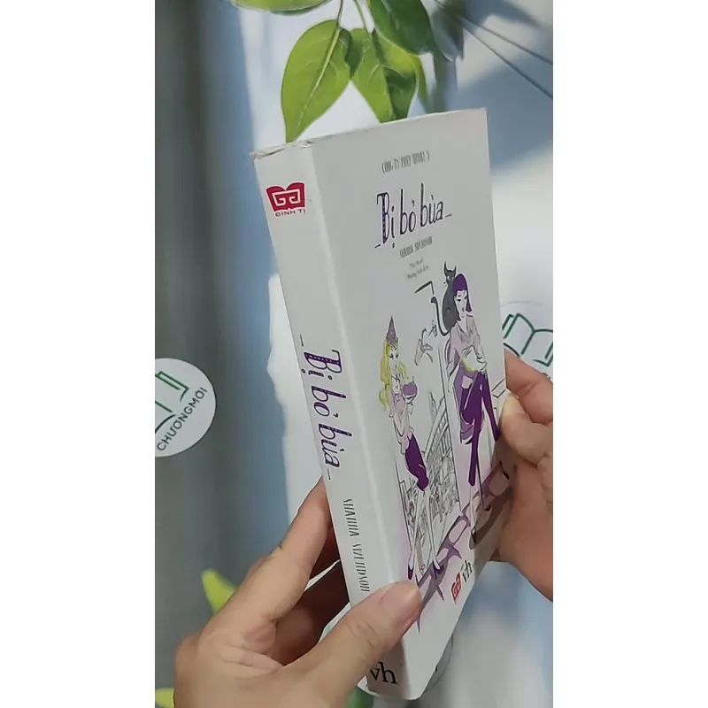 Bị bỏ bùa - Shanna Swendson 688690