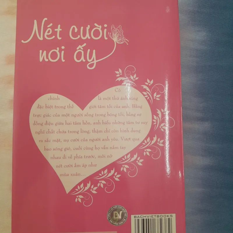 Nét cười nơi ấy. Tình Không Lam Hề 574655