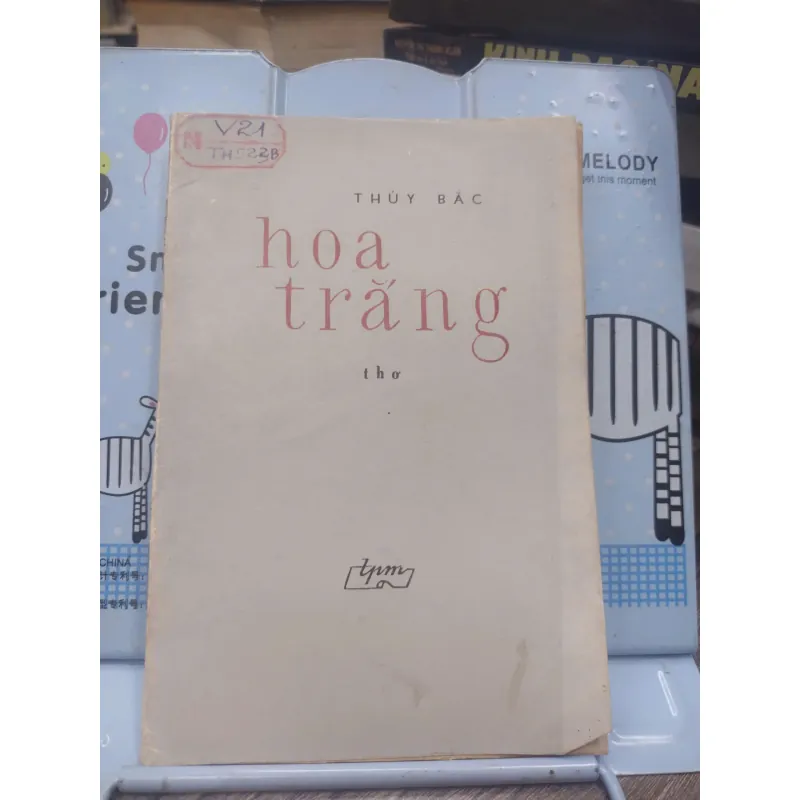 Sách: Hoa Trắng - Tác giả: Thuý Bắc (A3) 599290