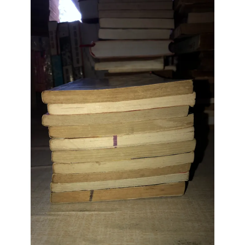 Truyện tranh 10c ngẫu nhiên ( loại 1 quyển full truyện ) 994767