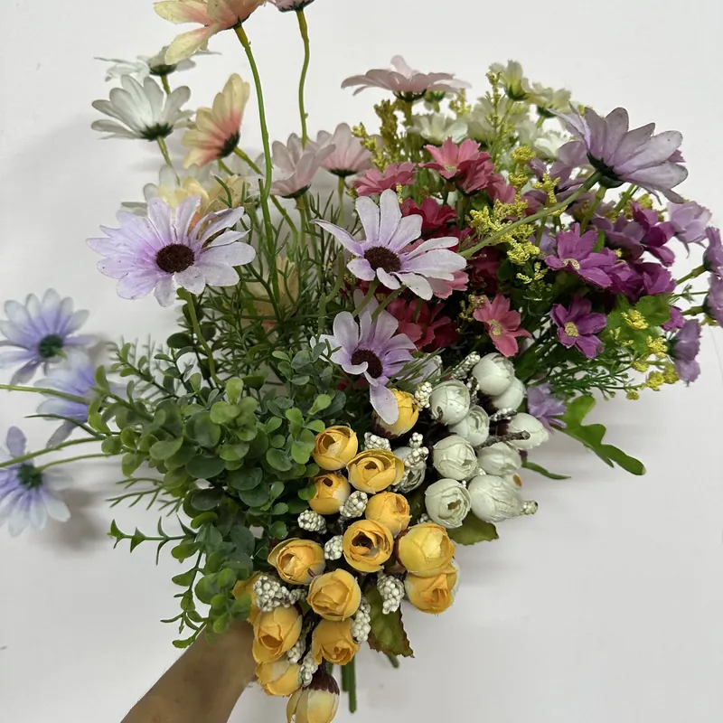 Thanh lý bó hoa giả nhiều loại 571459