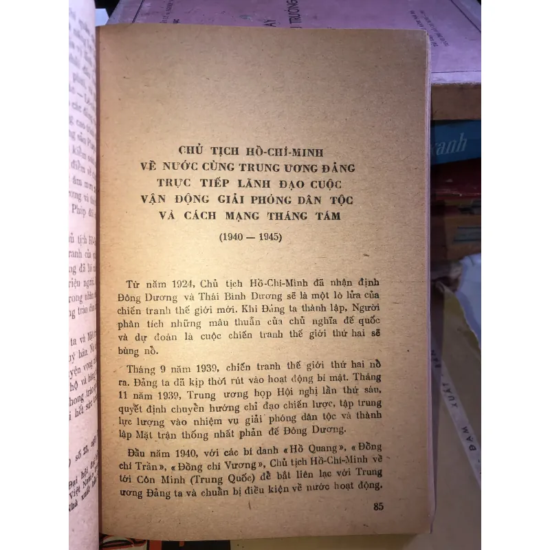 Chủ tịch Hồ Chí Minh tiểu sử và sự nghiệp  1021729