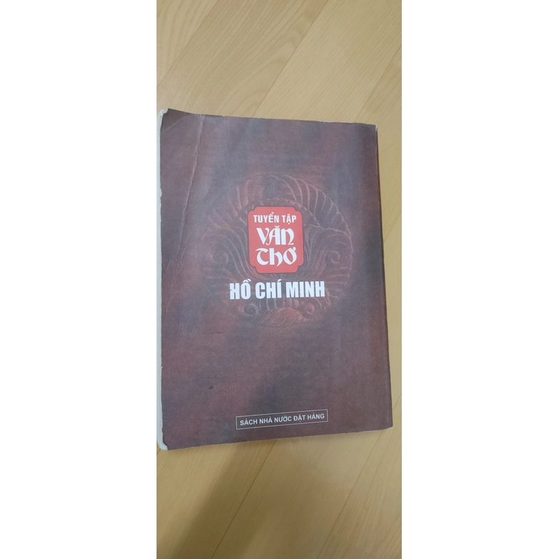 TUYỂN TẬP VĂN THƠ Hồ CHÍ MINH  522310