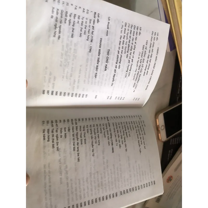 Nguyễn Du tác phẩm và lịch sử Văn Bản - Nguyễn Thạch Giang  1035728