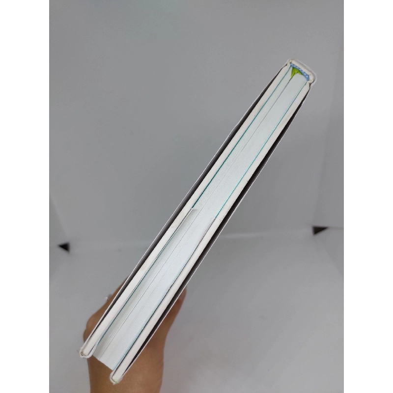 Vừa Nhắm Mắt Vừa Mở cửa sổ mới 90% bìa cứng có áo bìa 2021 HCM1509 911939