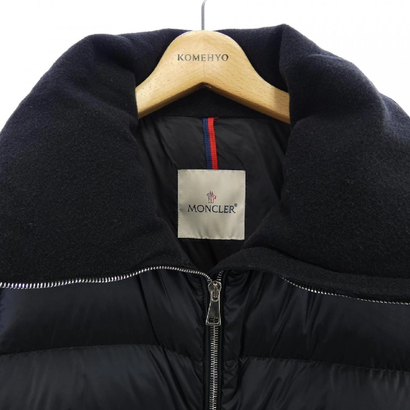 Áo khoác lông vũ MONCLER TORCYN 631188