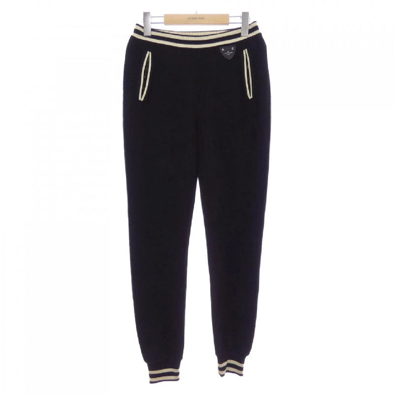 Quần LOUIS VUITTON FFKP99HWS - Hàng hiệu Authentic 808745