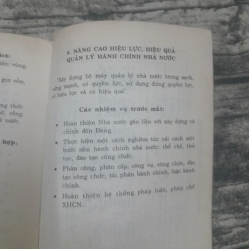 Phương pháp tình huống trong Đào Tạo Hành Chính. GS Tiến sỹ Ng Duy Gia và GS Mai Hữu Khuê. 750793