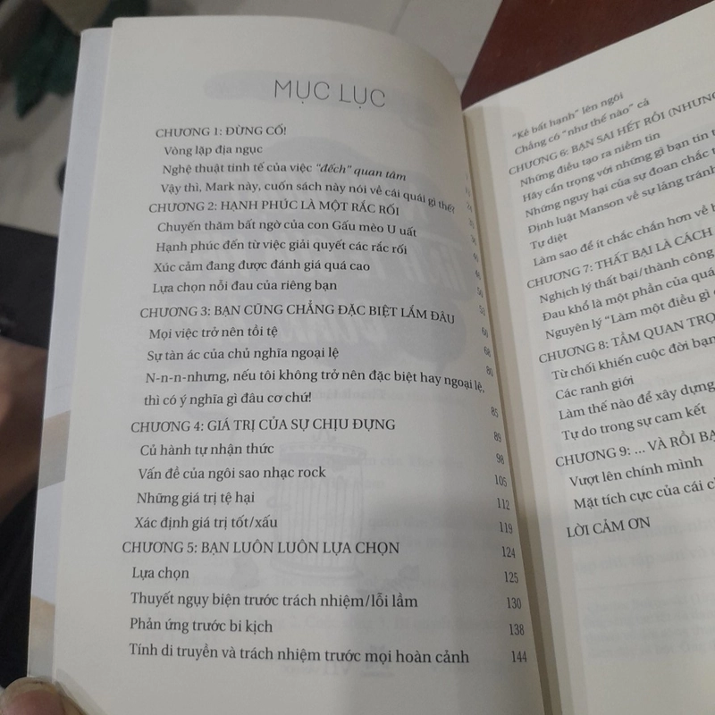 Nghệ thuật tinh tế của việc ĐẾCH QUAN TÂM (New York Times Bestseller) 301103