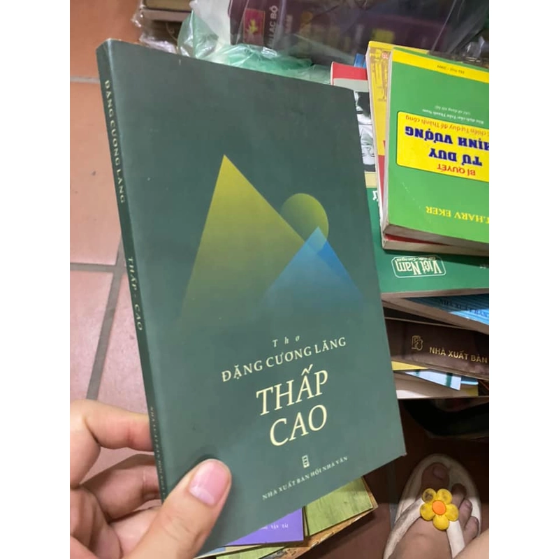 Sách Thấp cao 309825