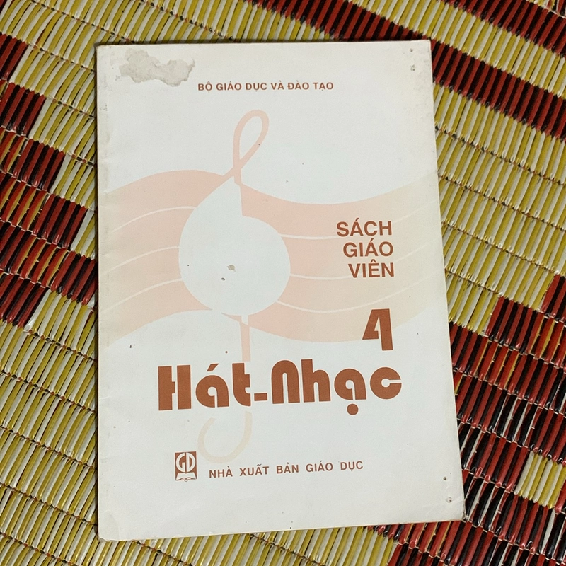 Hát nhạc 4, sách giáo viên  528885