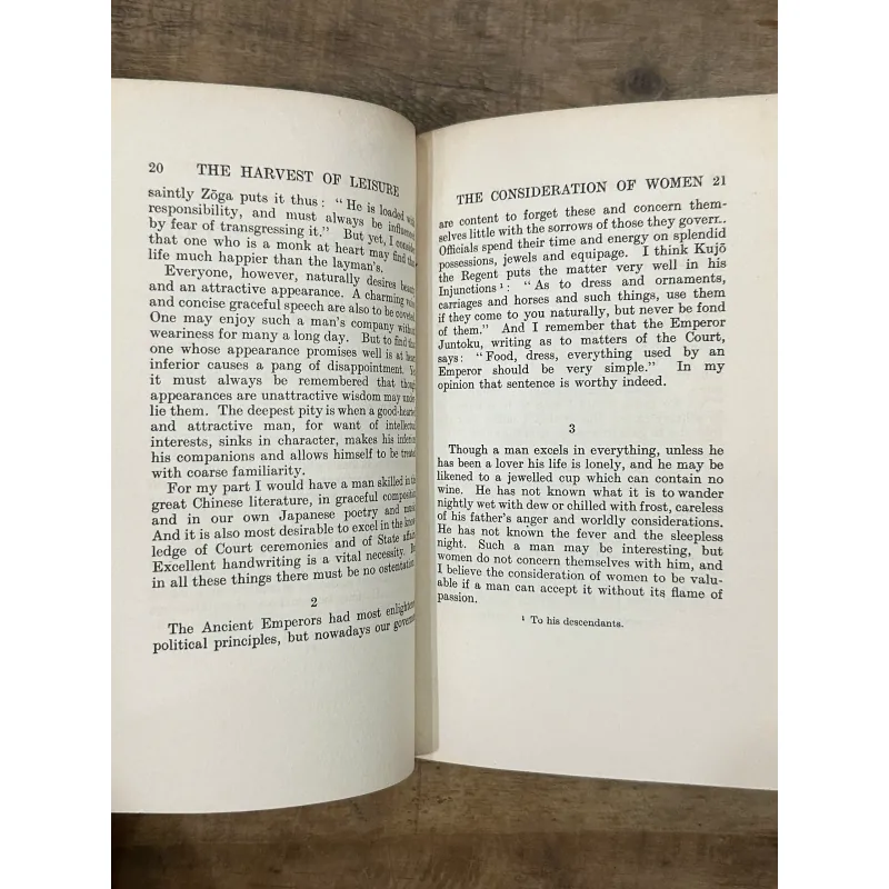 The Harvest of Leisure: Wisdom of the East Series - Ryukichi Kurata, Yoshida Kenko 736360