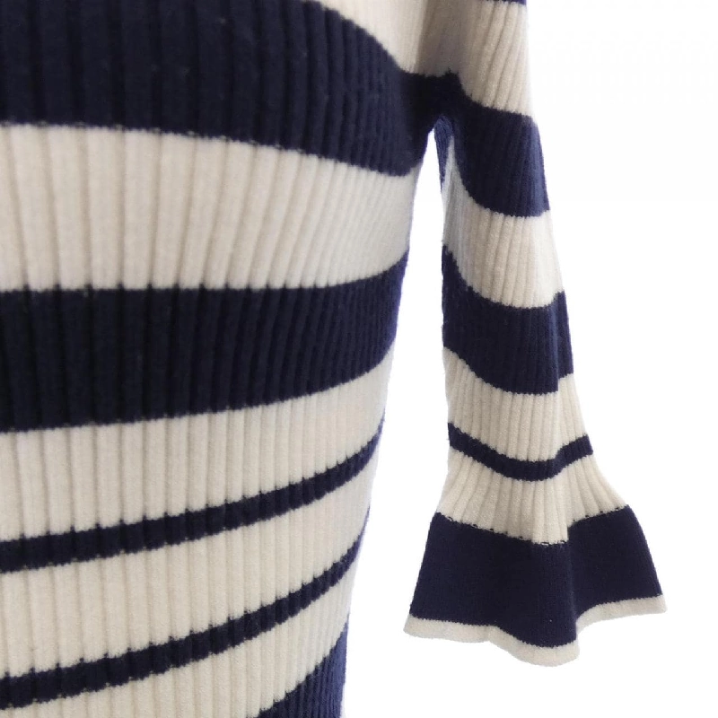 SAYAKADAVIS Top - Hàng hiệu Authentic 810998